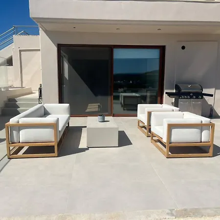 Seawave Villas, By Hellocrete * Hanya