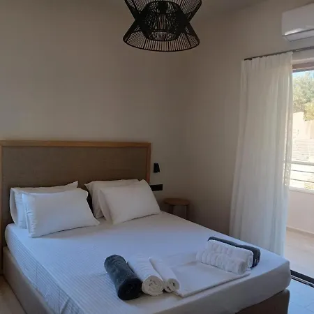 Seawave Villas, By Hellocrete Villa Hanya